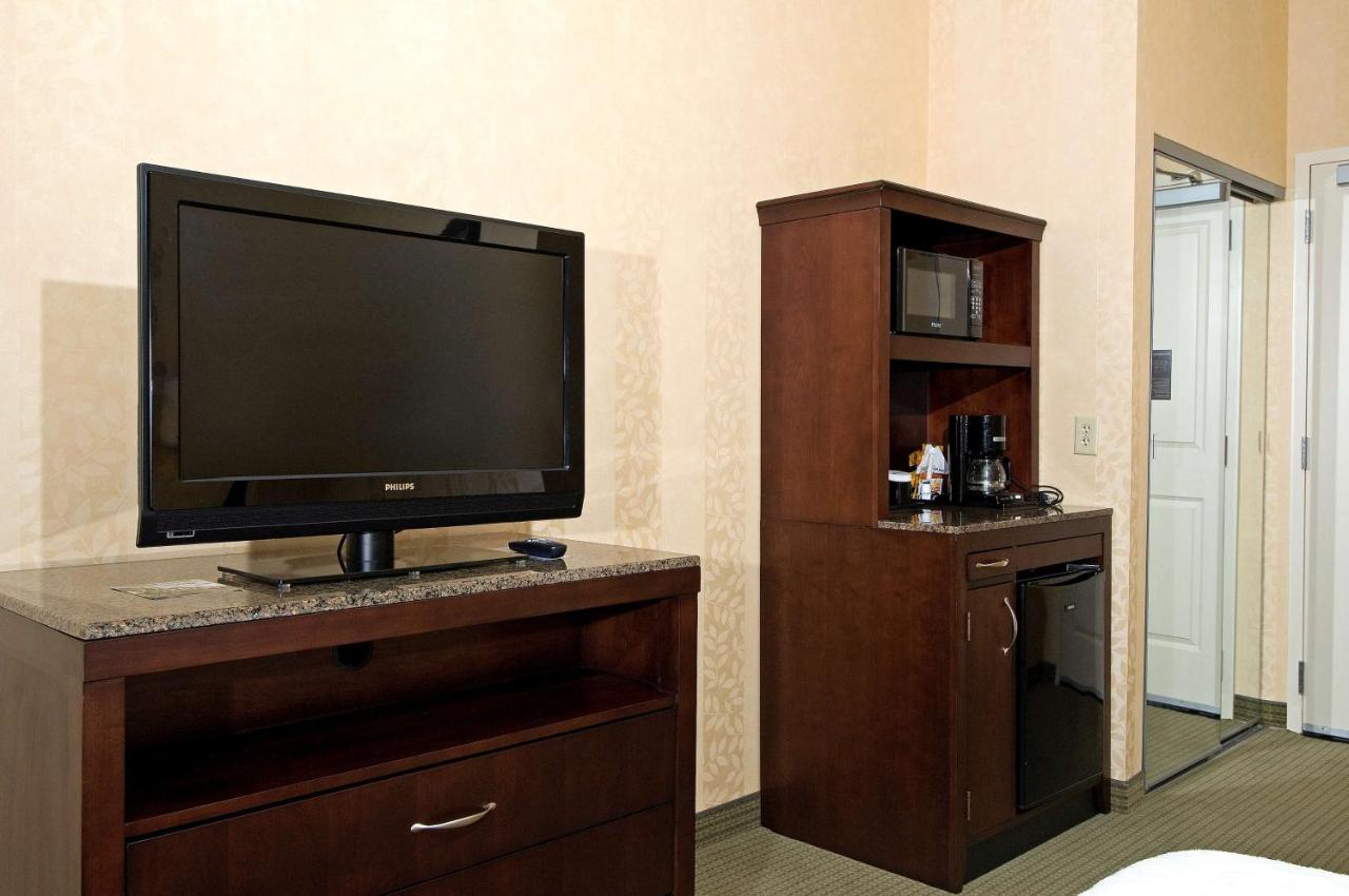| Hilton Garden Inn Mount Holly/Westampton