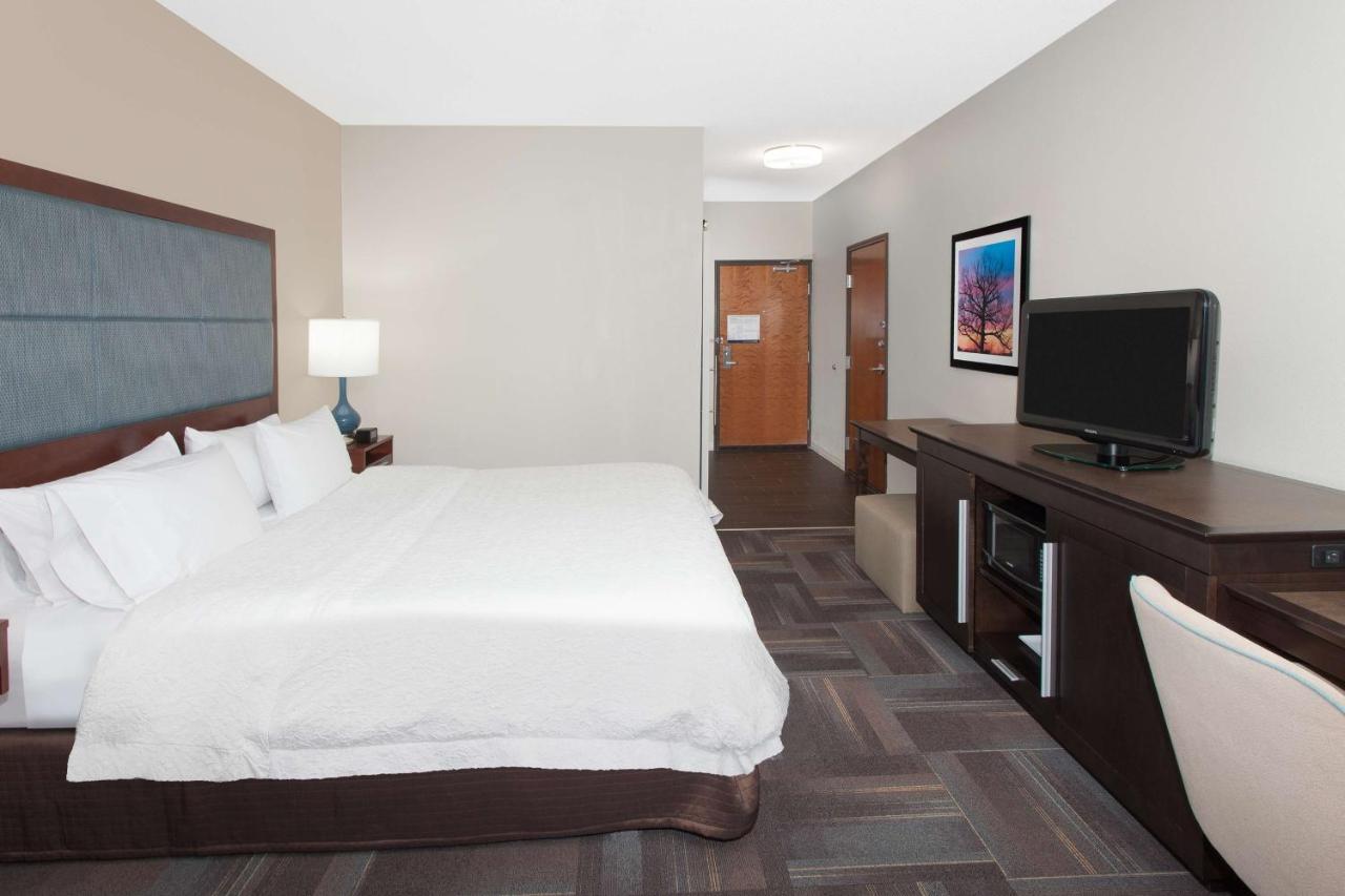 King Room - Mobility Accessible/Non-Smoking at Hampton Inn & Suites Munster