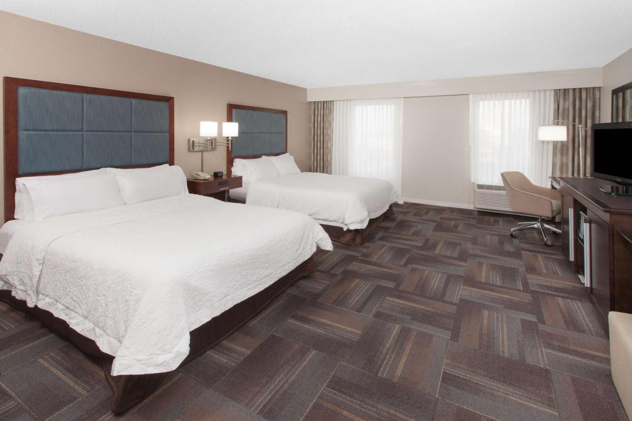 Queen Room with Two Queen Beds - Hearing Accessible - Non-Smoking at Hampton Inn & Suites Munster