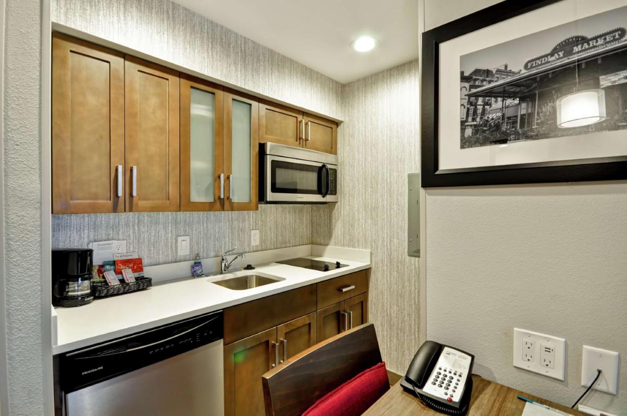 | Homewood Suites by Hilton Cincinnati/West Chester