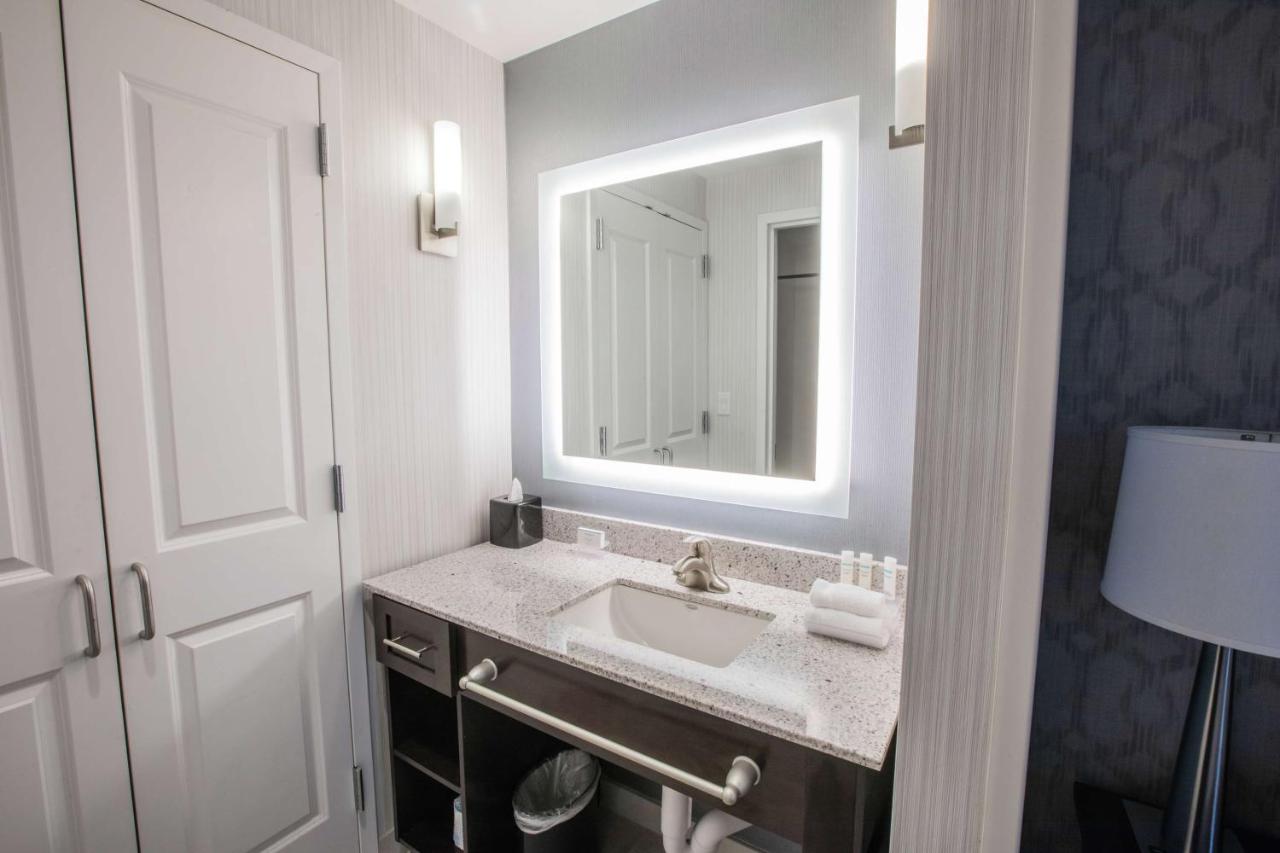 | Homewood Suites By Hilton Clifton Park