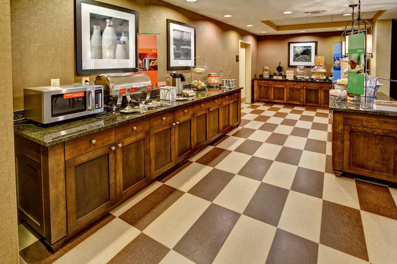 | Hampton Inn Clarksdale, Ms