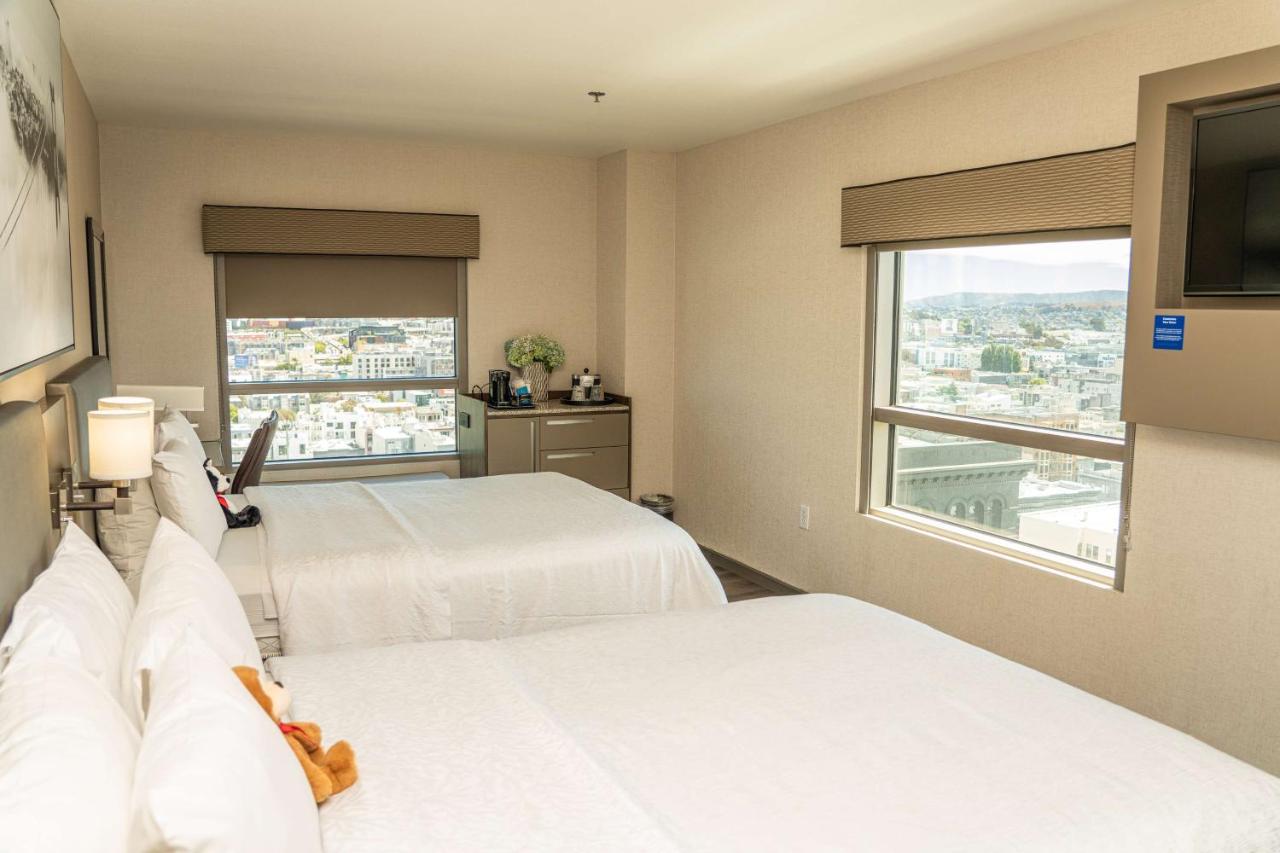 Deluxe Queen Room with Two Queen Beds at Hampton Inn San Francisco Downtown/Convention Center