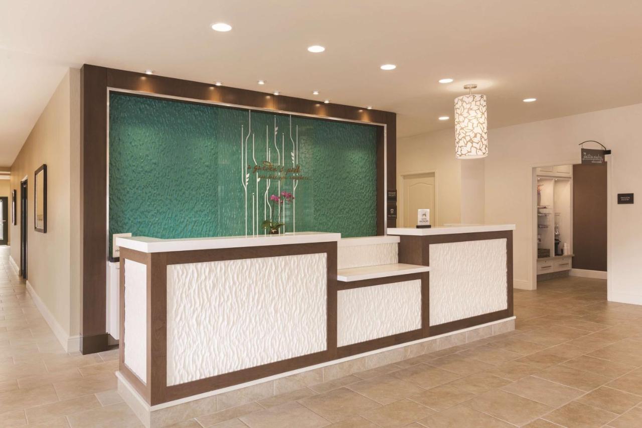 | Hilton Garden Inn Wallingford/Meriden