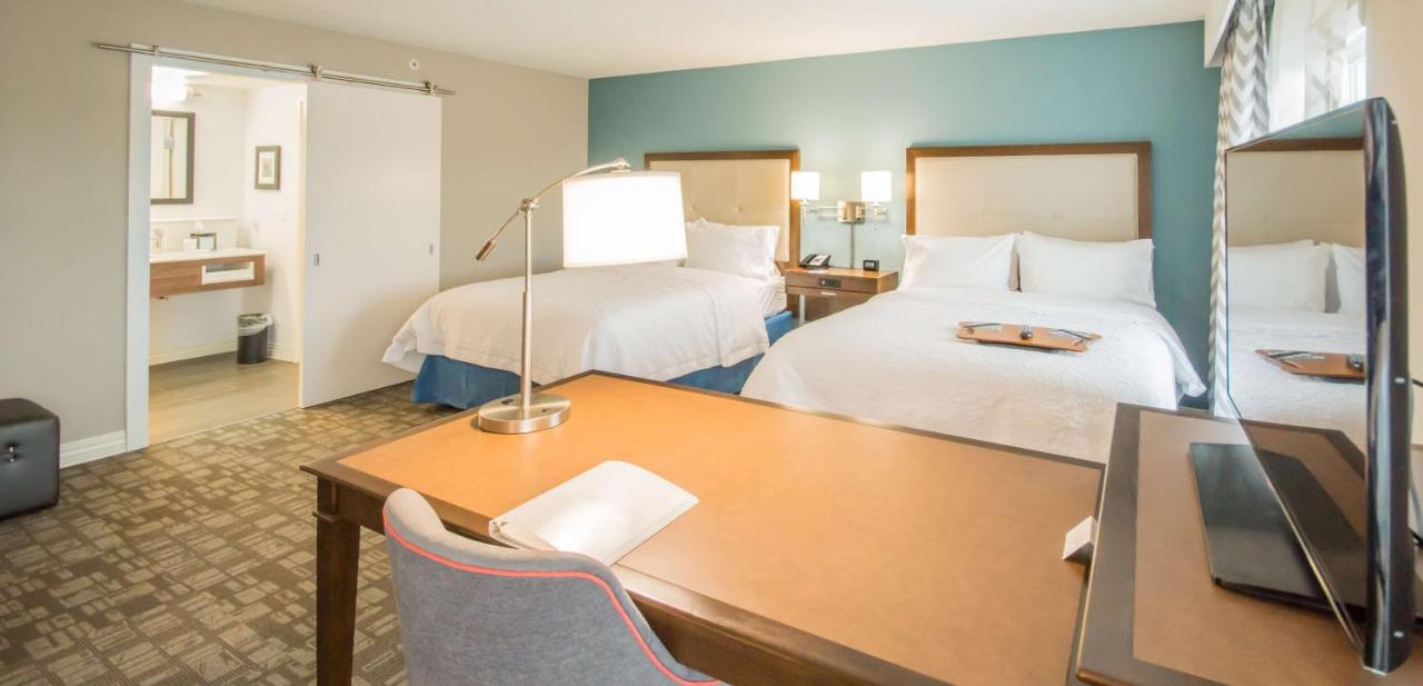 Queen Suite with Two Queen Beds at Hampton Inn & Suites Orlando At SeaWorld