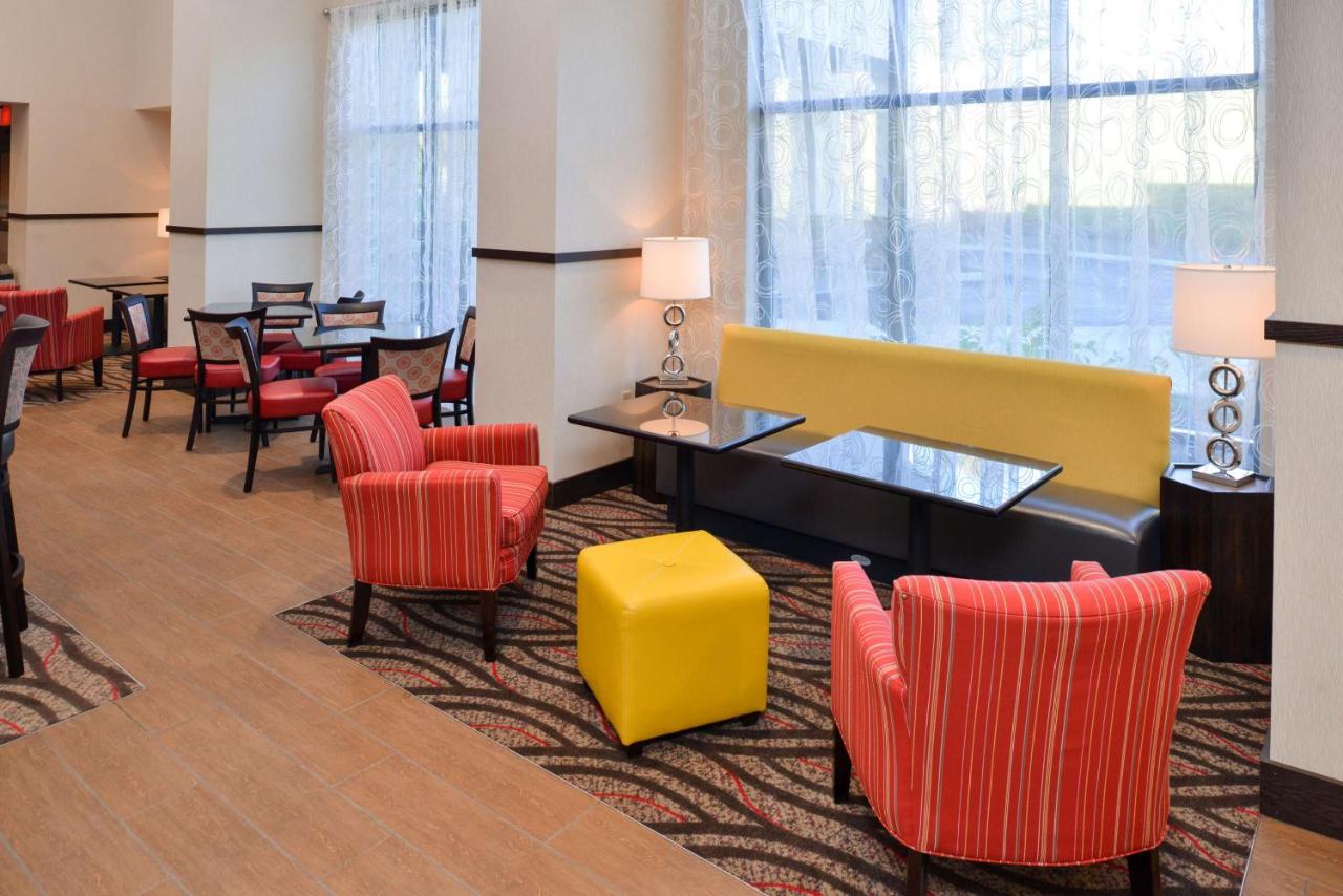  | Hampton Inn & Suites California University-Pittsburgh