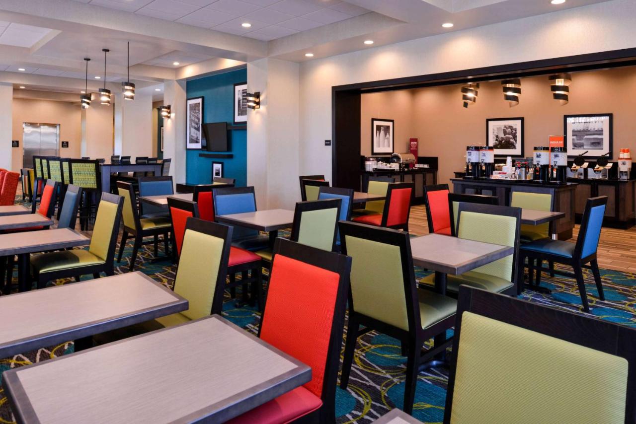 | Hampton Inn Pittsburgh - Wexford - Cranberry South