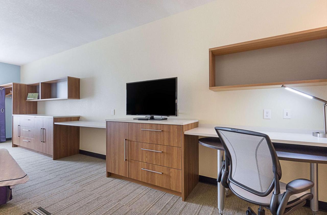 Queen Suite with Two Queen Beds - Non-Smoking at Home2 Suites by Hilton Oklahoma City Yukon