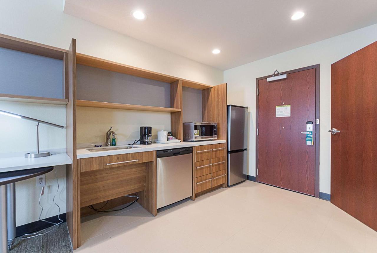 King Studio Suite - Hearing Accessible/Non-Smoking at Home2 Suites by Hilton Oklahoma City Yukon