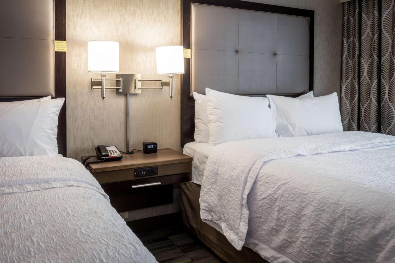 Queen Room with Two Queen Beds - Hearing Accessible - Non-Smoking at Hampton Inn & Suites Hammond