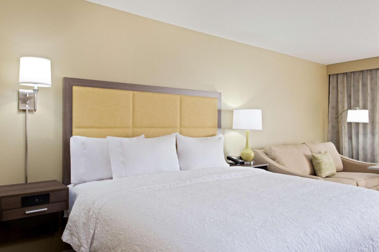 King Room with Sofa Bed - Non-Smoking at Days Inn by Wyndham Sault Ste Marie MI