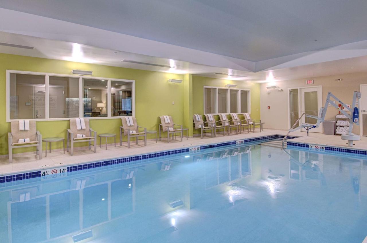 | Hampton Inn Boston - Westborough