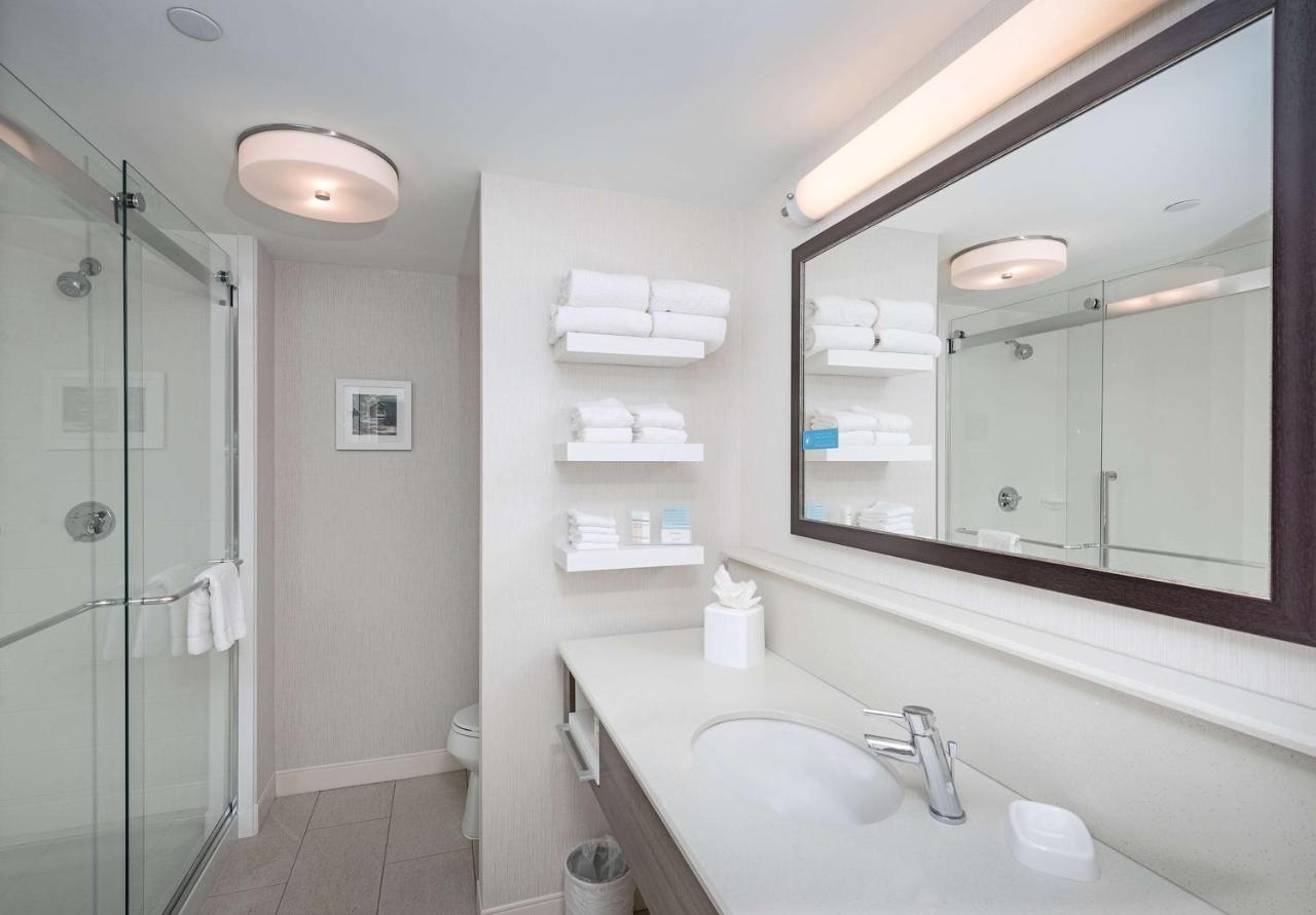 | Hampton Inn Boston - Westborough