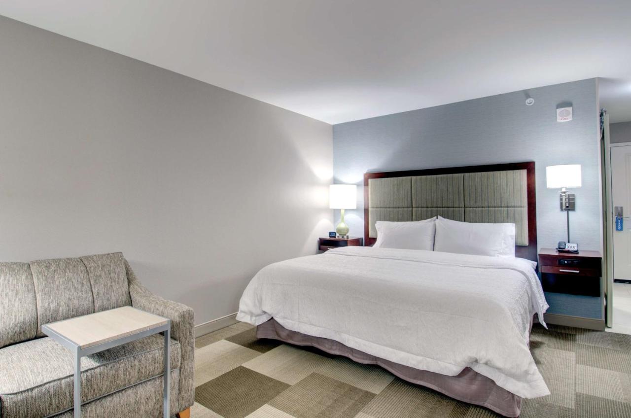 | Hampton Inn Boston - Westborough