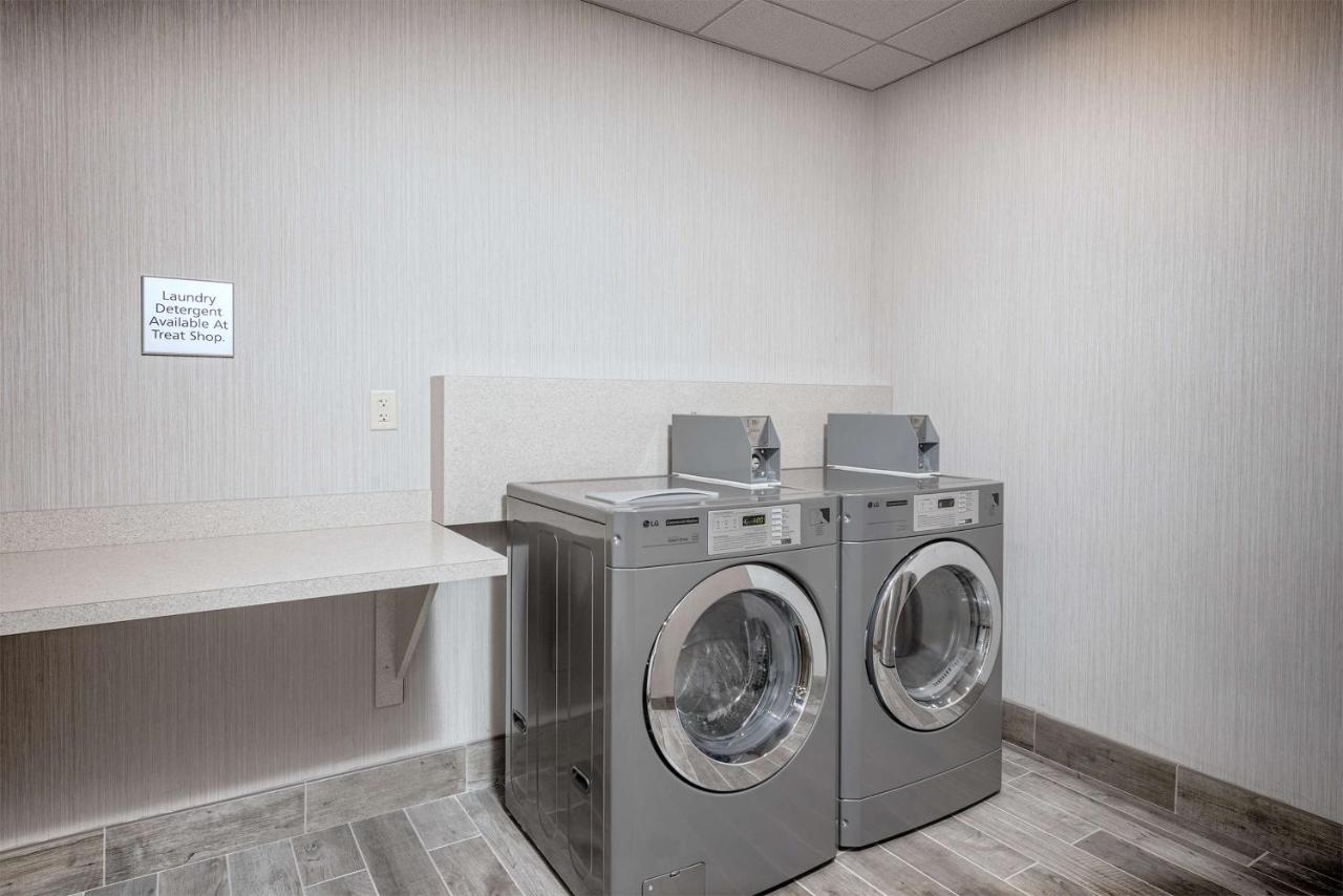 | Hampton Inn Boston - Westborough