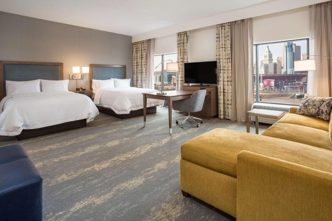 Queen Studio Suite with Two Queen Beds and City View - Non-Smoking at Hampton Inn & Suites Newport/Cincinnati