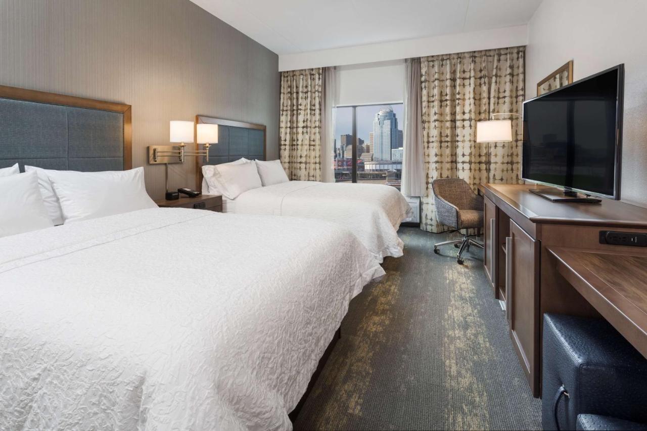 Queen Room with Two Queen Beds - Non-Smoking at Hampton Inn & Suites Newport/Cincinnati