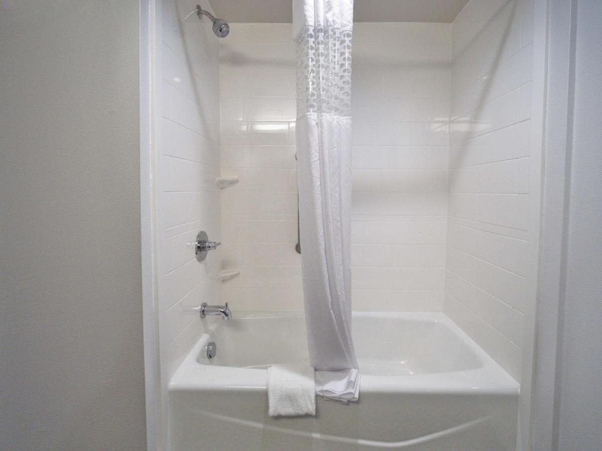 Queen Room with Two Queen Beds - Disability Access - Non-Smoking at Hampton Inn & Suites Moore