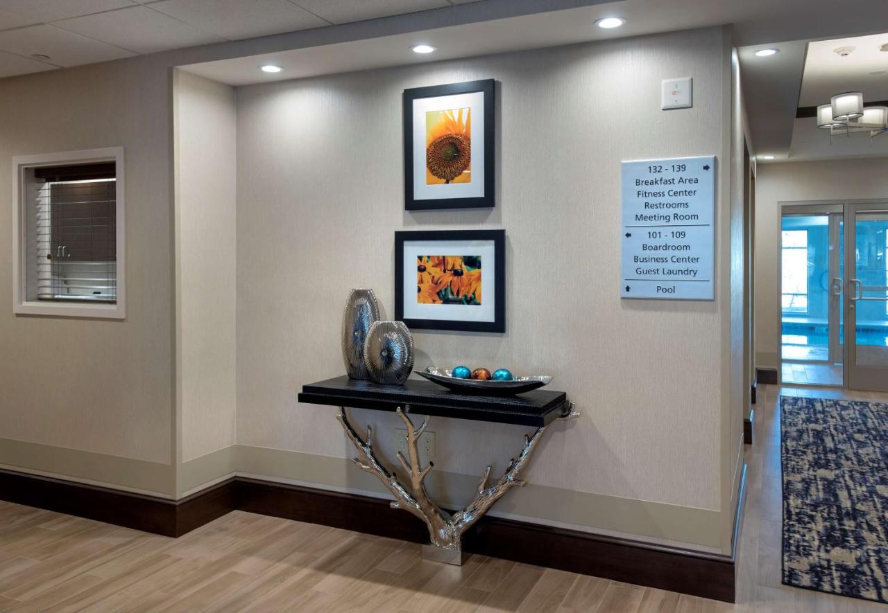| Hampton Inn by Hilton New Paltz, NY