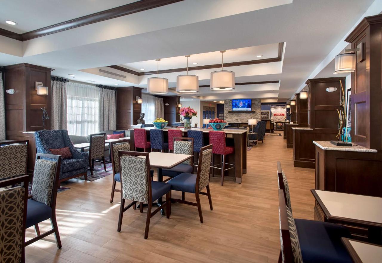 | Hampton Inn by Hilton New Paltz, NY