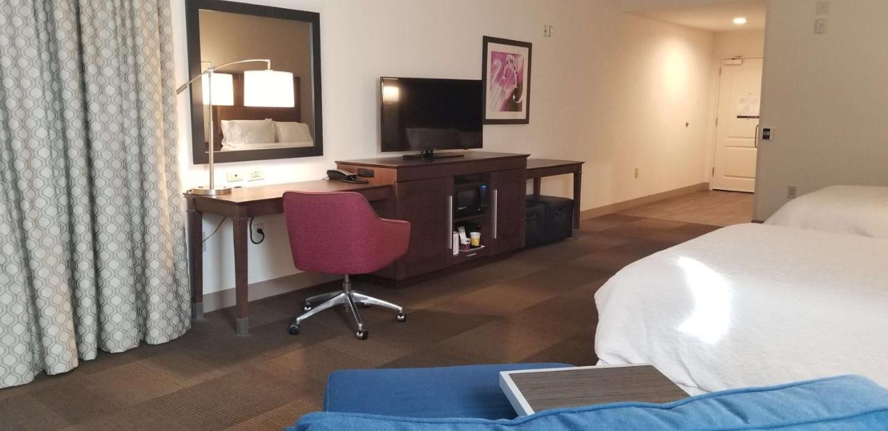 | Hampton Inn by Hilton New Paltz, NY