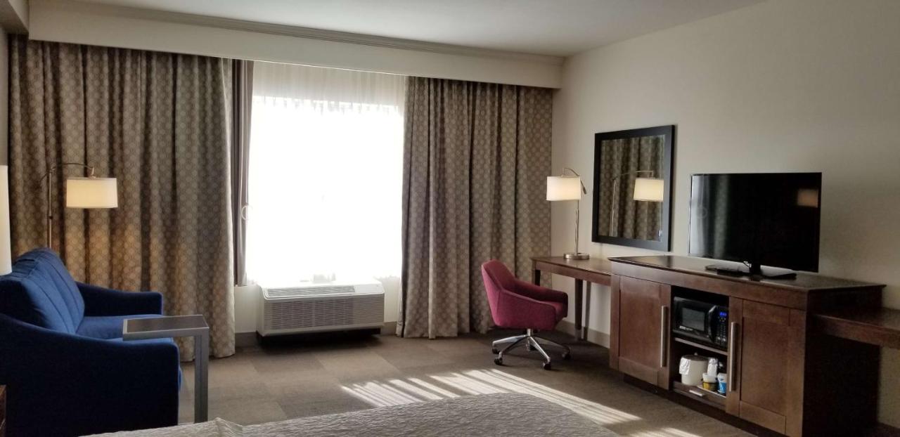 | Hampton Inn by Hilton New Paltz, NY
