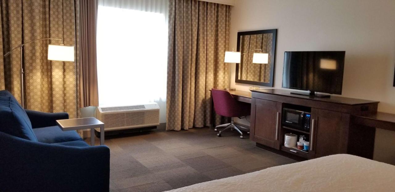 | Hampton Inn by Hilton New Paltz, NY
