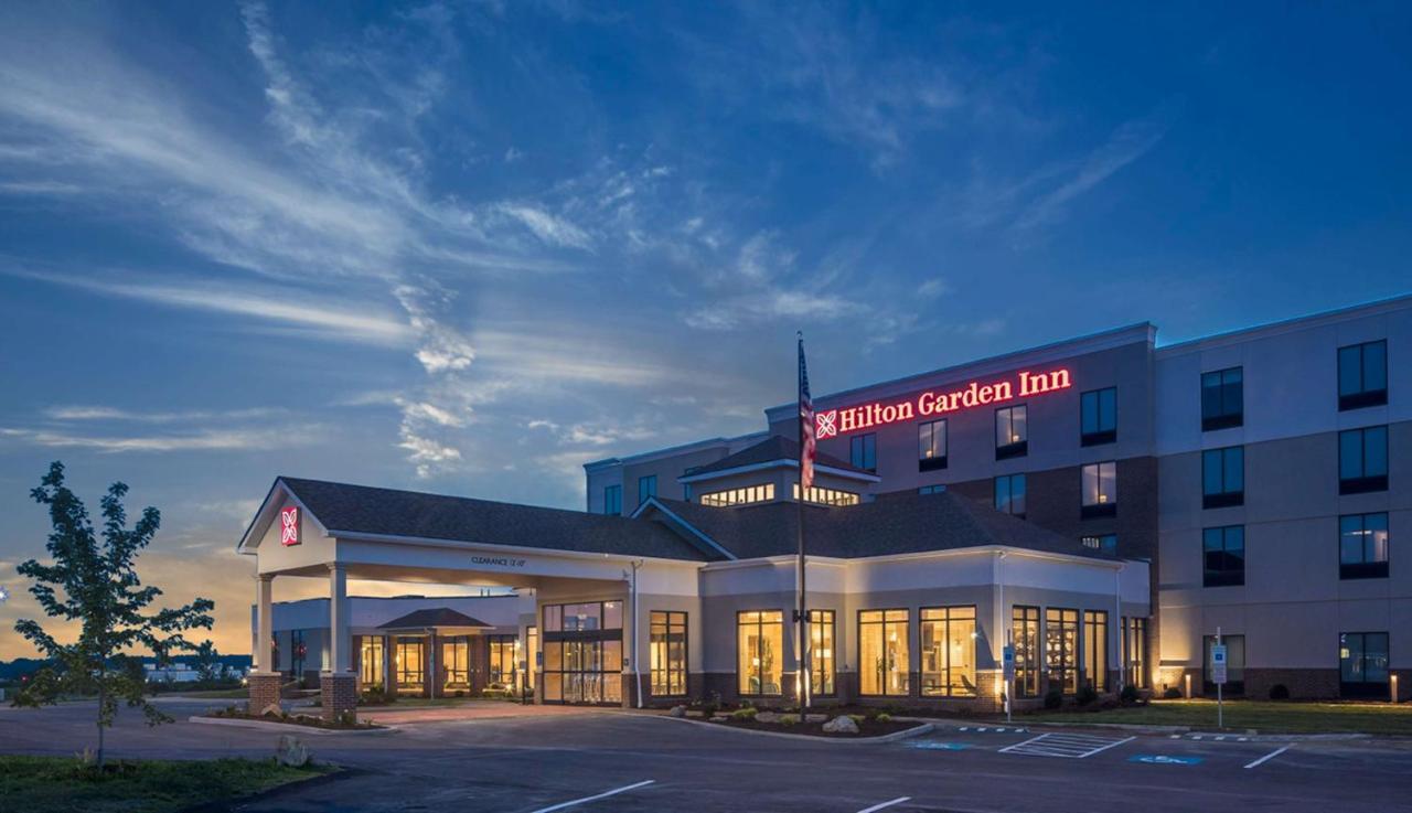 | Hilton Garden Inn Pittsburgh Airport