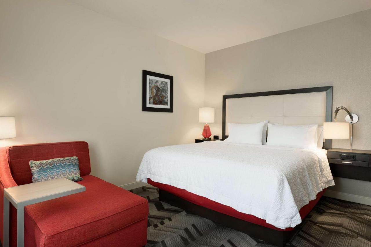 | Hampton Inn by Hilton Spring Hill, TN