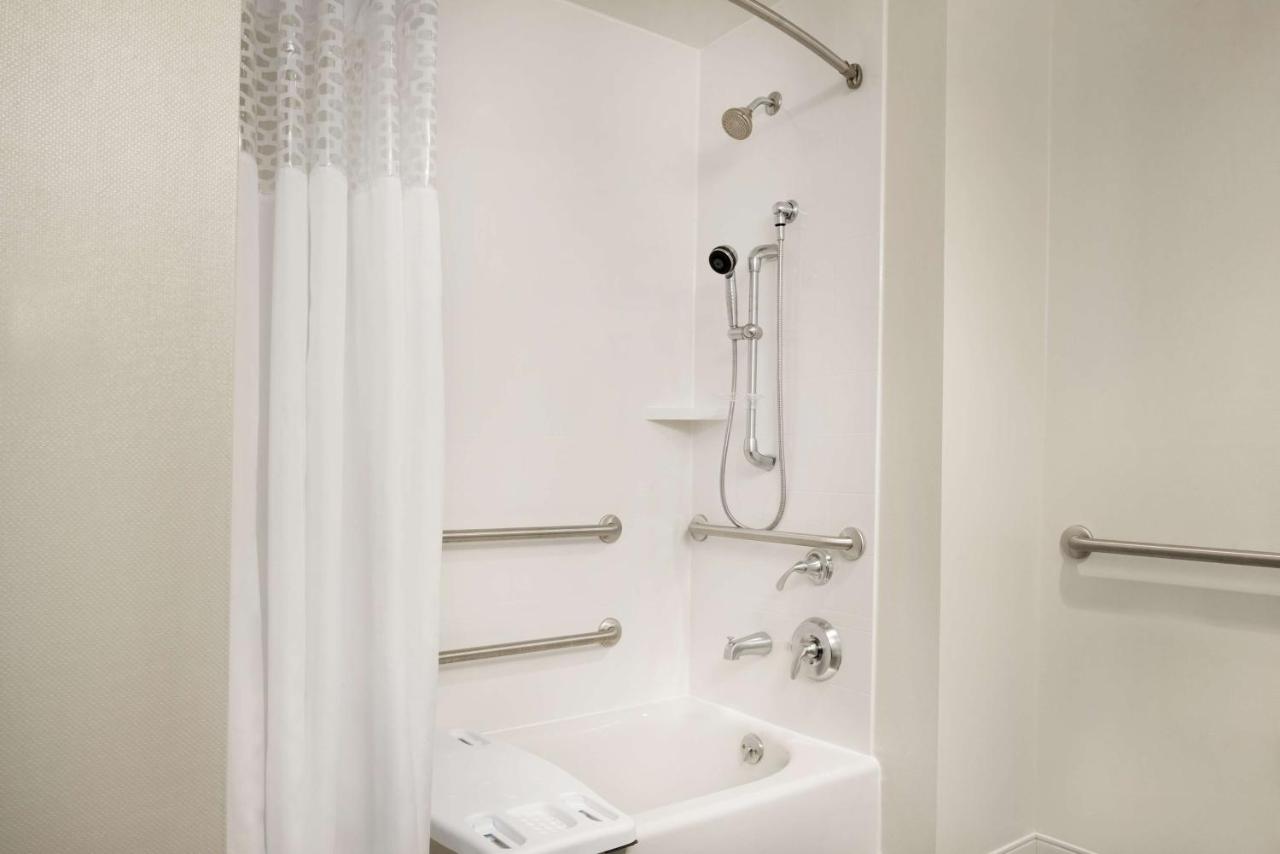 | Hampton Inn by Hilton Spring Hill, TN