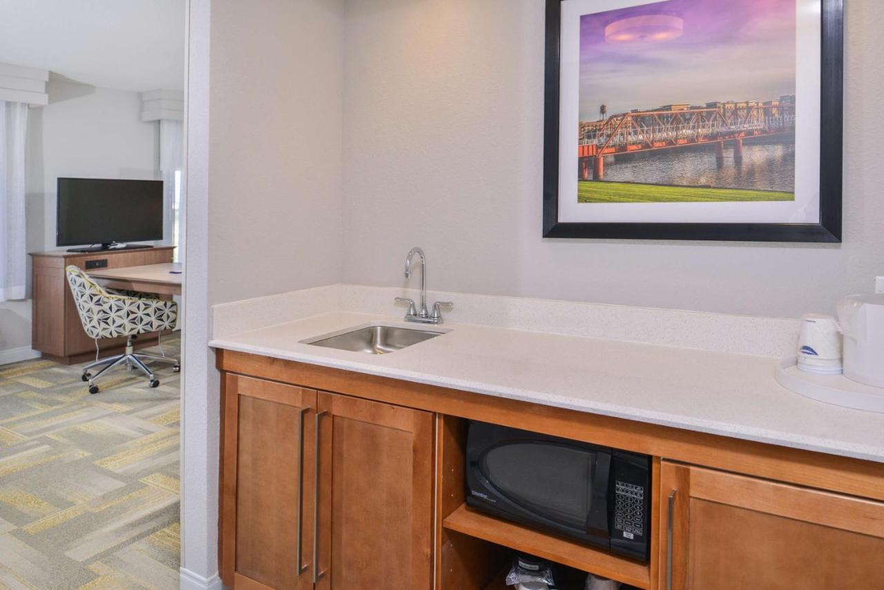 King Studio Suite - Non-Smoking at Hampton Inn & Suites Altoona-Des Moines