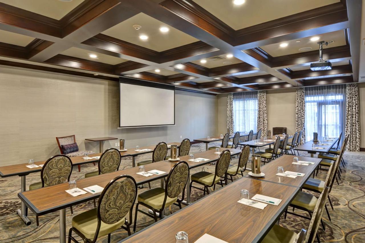 | Homewood Suites By Hilton New Hartford Utica
