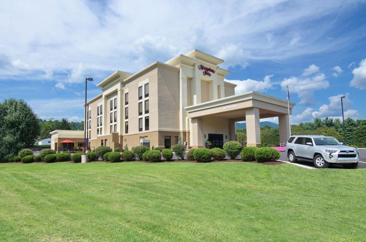 | Hampton Inn Covington VA