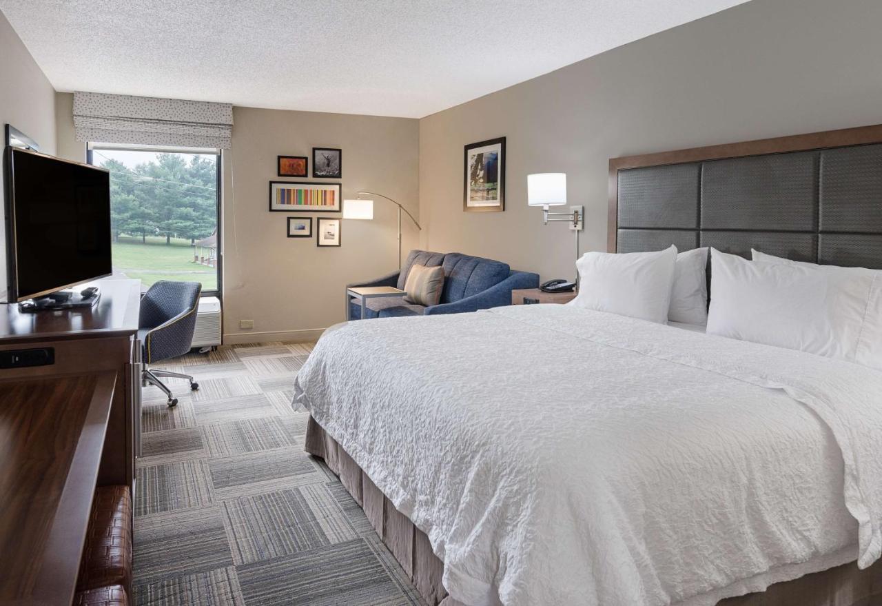 | Hampton Inn Covington VA