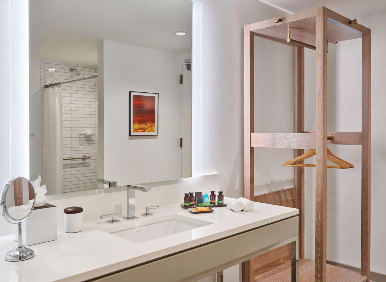 | Canopy By Hilton Washington DC Bethesda North