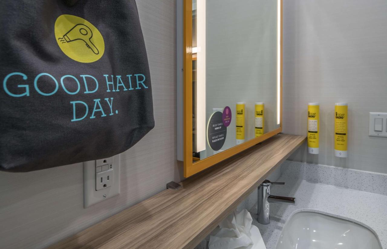 King Room - Hearing Accessible with Roll-In Shower at Tru by Hilton Garland Richardson