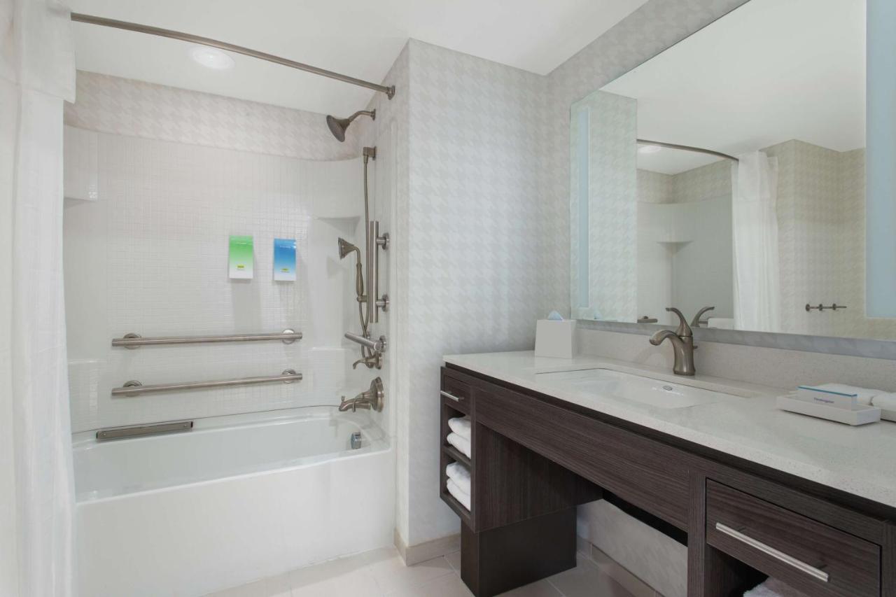 | Home2 Suites Smithfield Providence