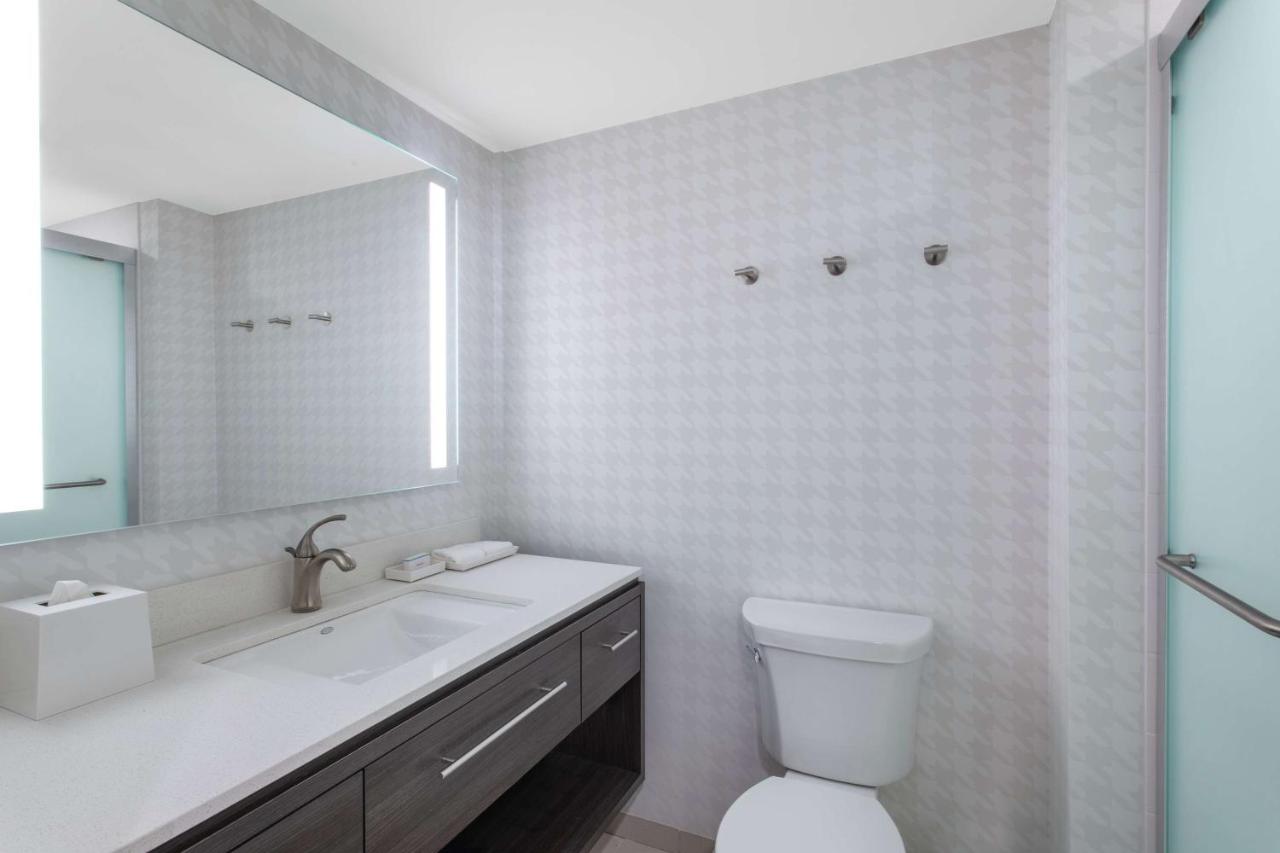 | Home2 Suites Smithfield Providence