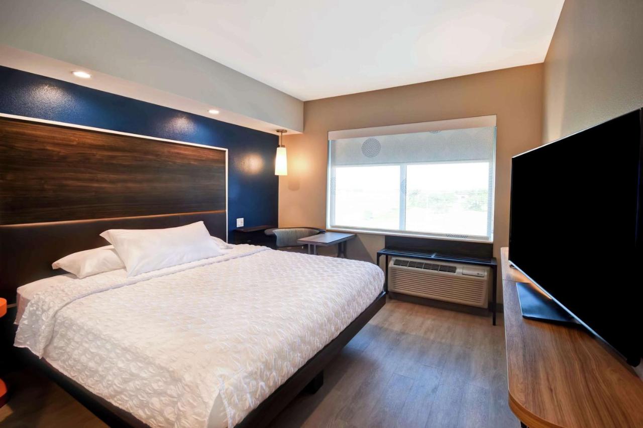 King Room - Hearing Accessible at Tru by Hilton North Platte