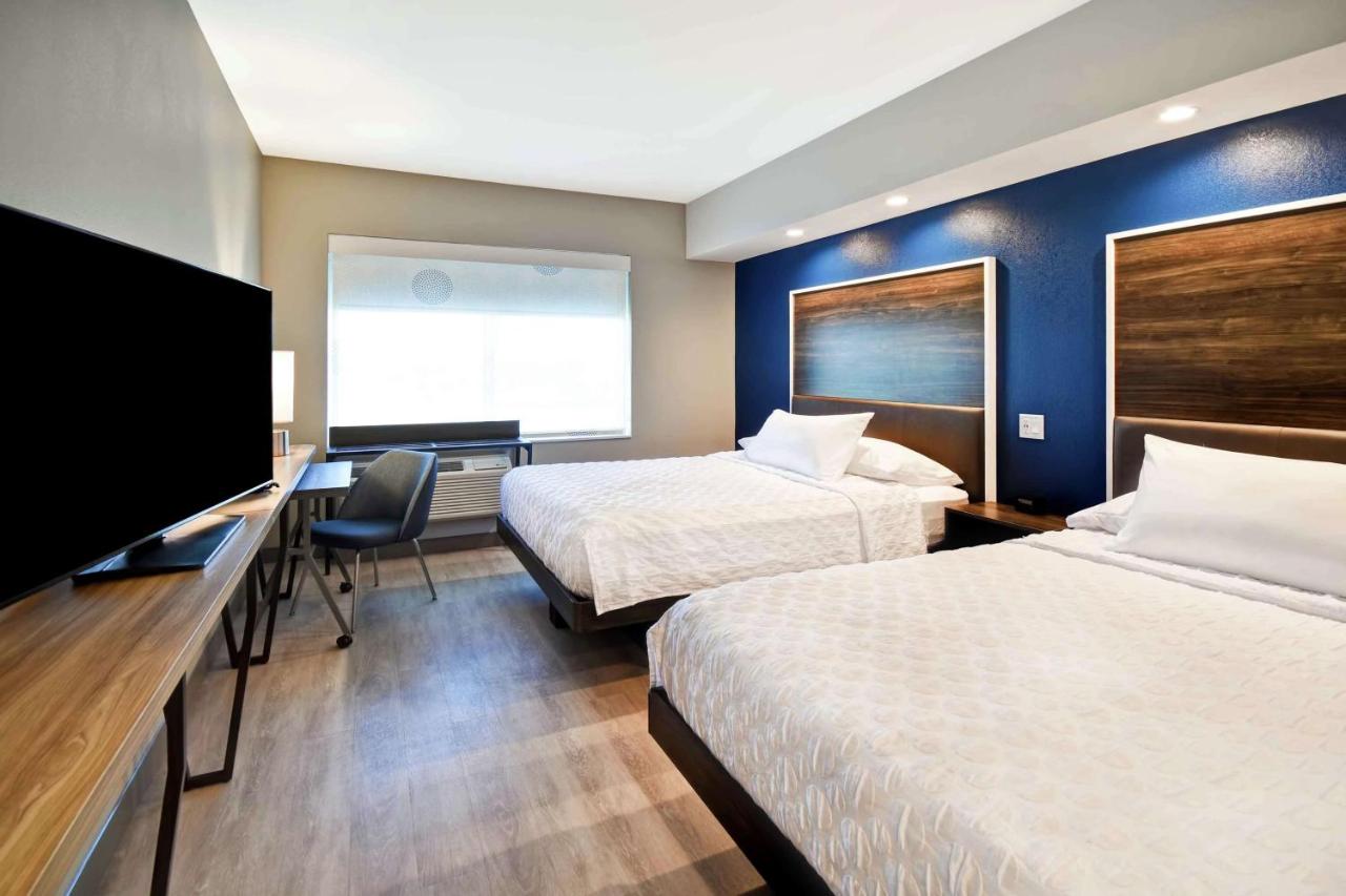 Queen Room with Two Queen Beds at Tru by Hilton North Platte