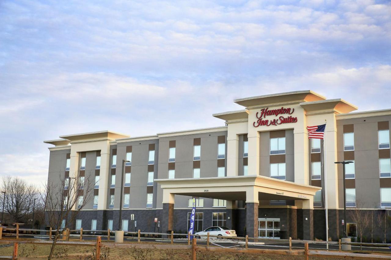 | Hampton Inn & Suites Mount Laurel/Moorestown