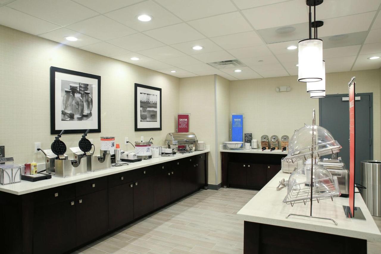 | Hampton Inn & Suites Mount Laurel/Moorestown