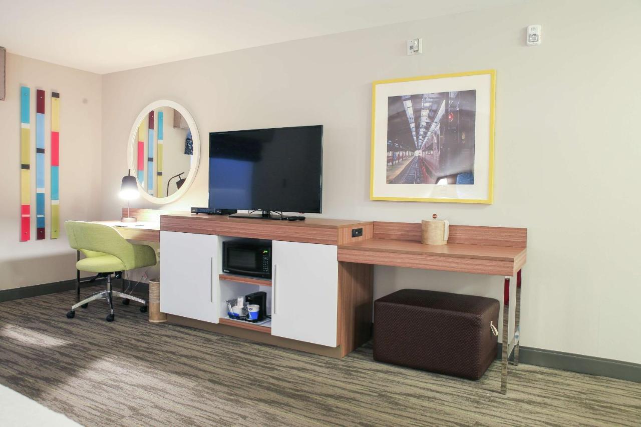  | Hampton Inn & Suites Mount Laurel/Moorestown
