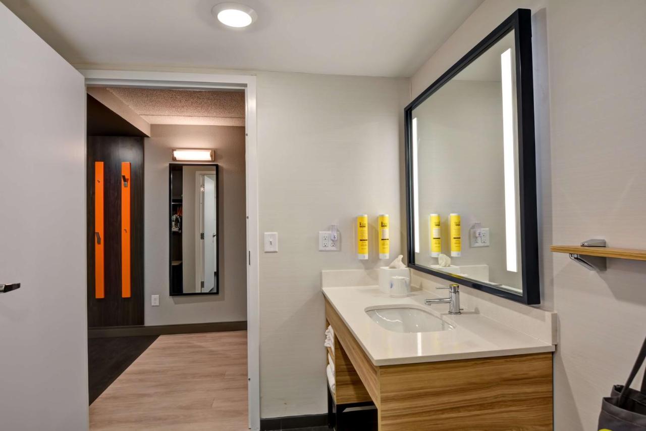 Queen Room with Two Queen Beds with Bath Tub - Mobility Accessible at Tru By Hilton Syracuse North Airport Area