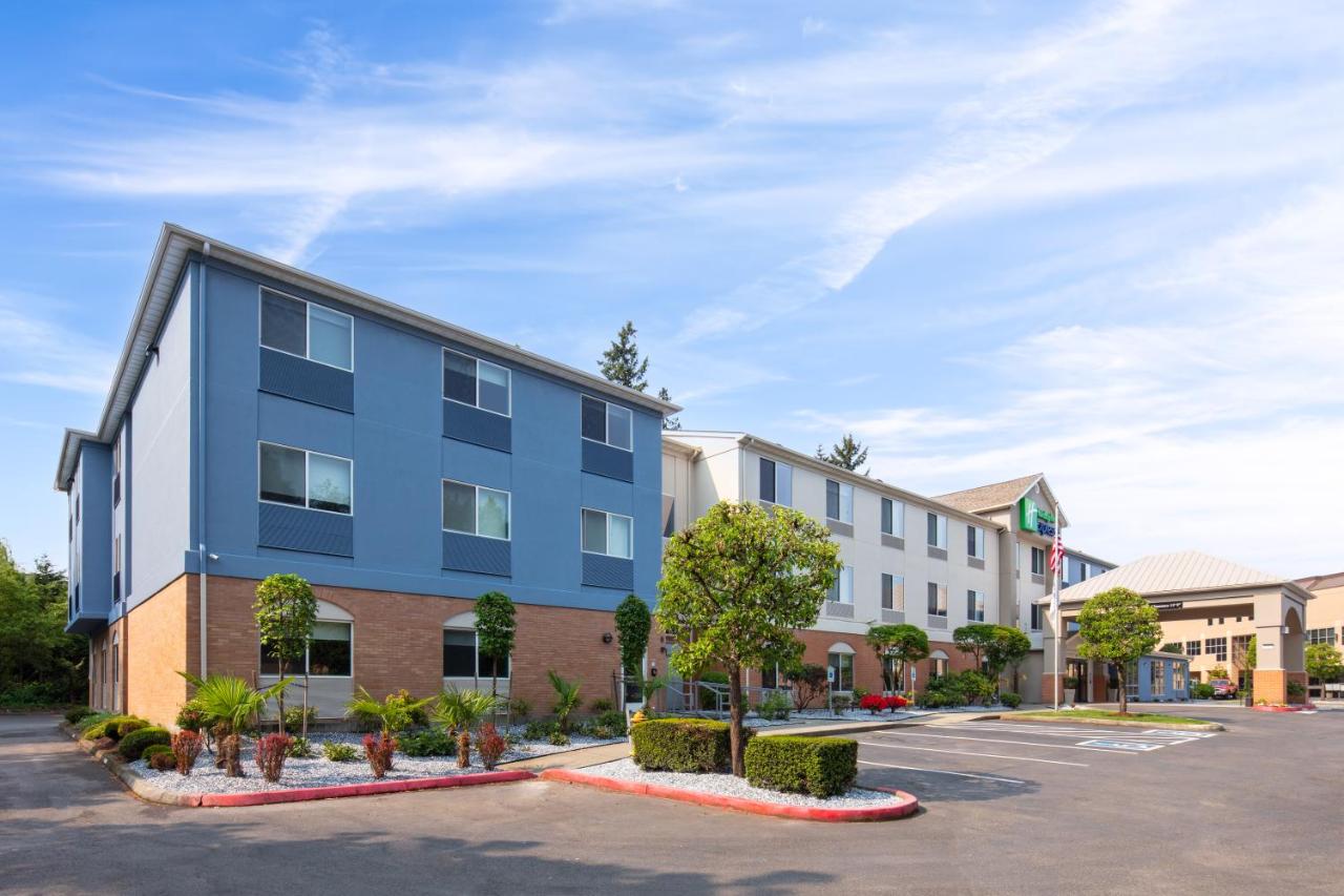  | Holiday Inn Express Bothell - Canyon Park, an IHG Hotel