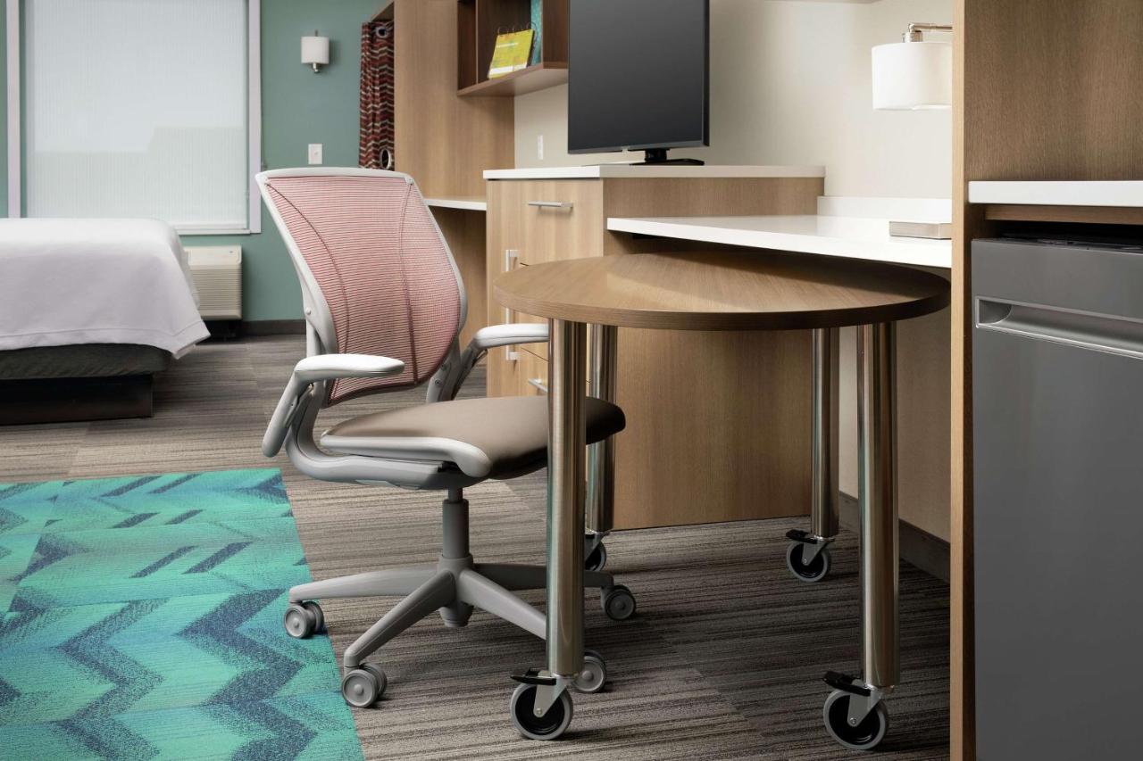King Studio Suite - Non Smoking at Home2 Suites by Hilton Lakeland