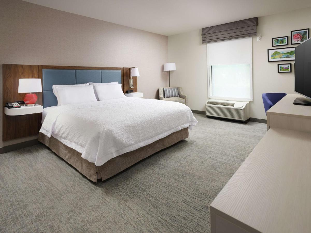 King Room at Hampton Inn Chattanooga East Ridge