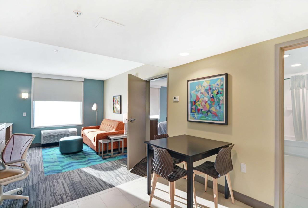 | Home2 Suites by Hilton Clarksville Louisville North
