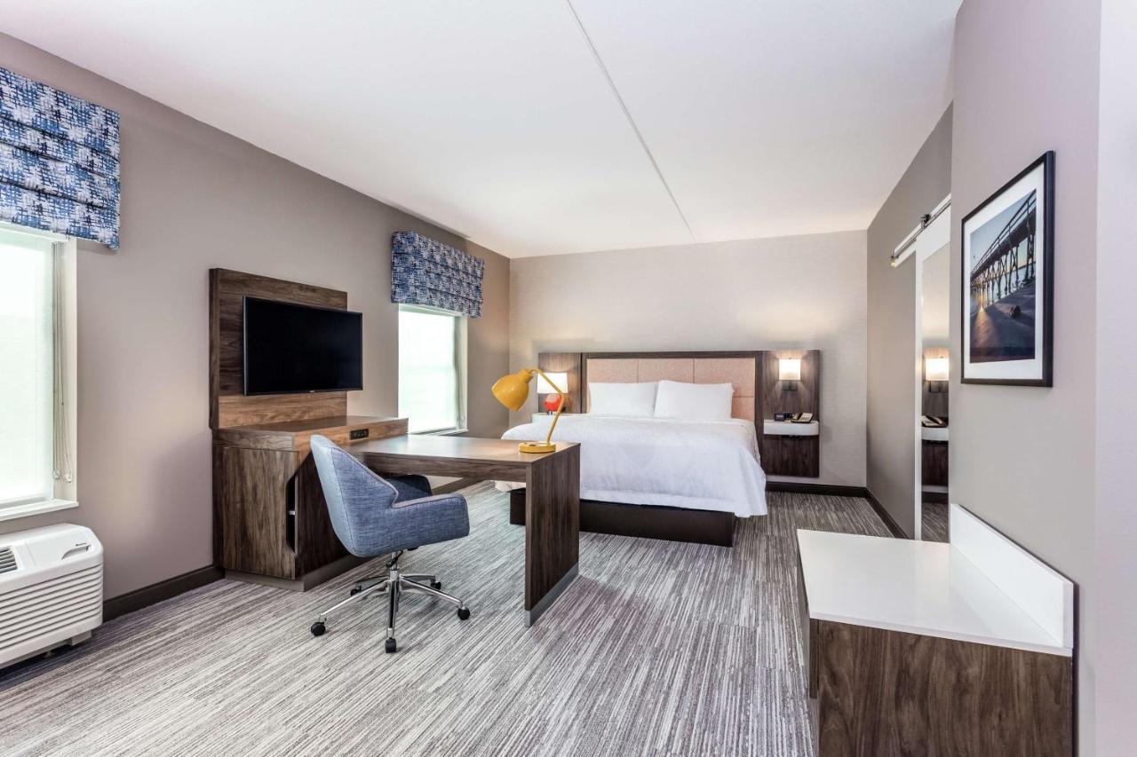 King Studio Suite - Non Smoking at Hampton Inn & Suites Kittery