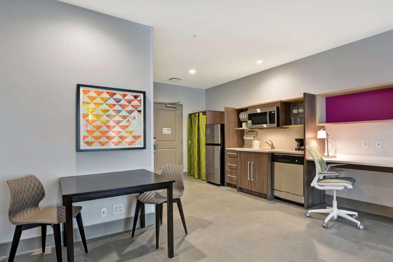 One-Bedroom King Suite - Non-Smoking at Home2 Suites by Hilton Charleston West Ashley